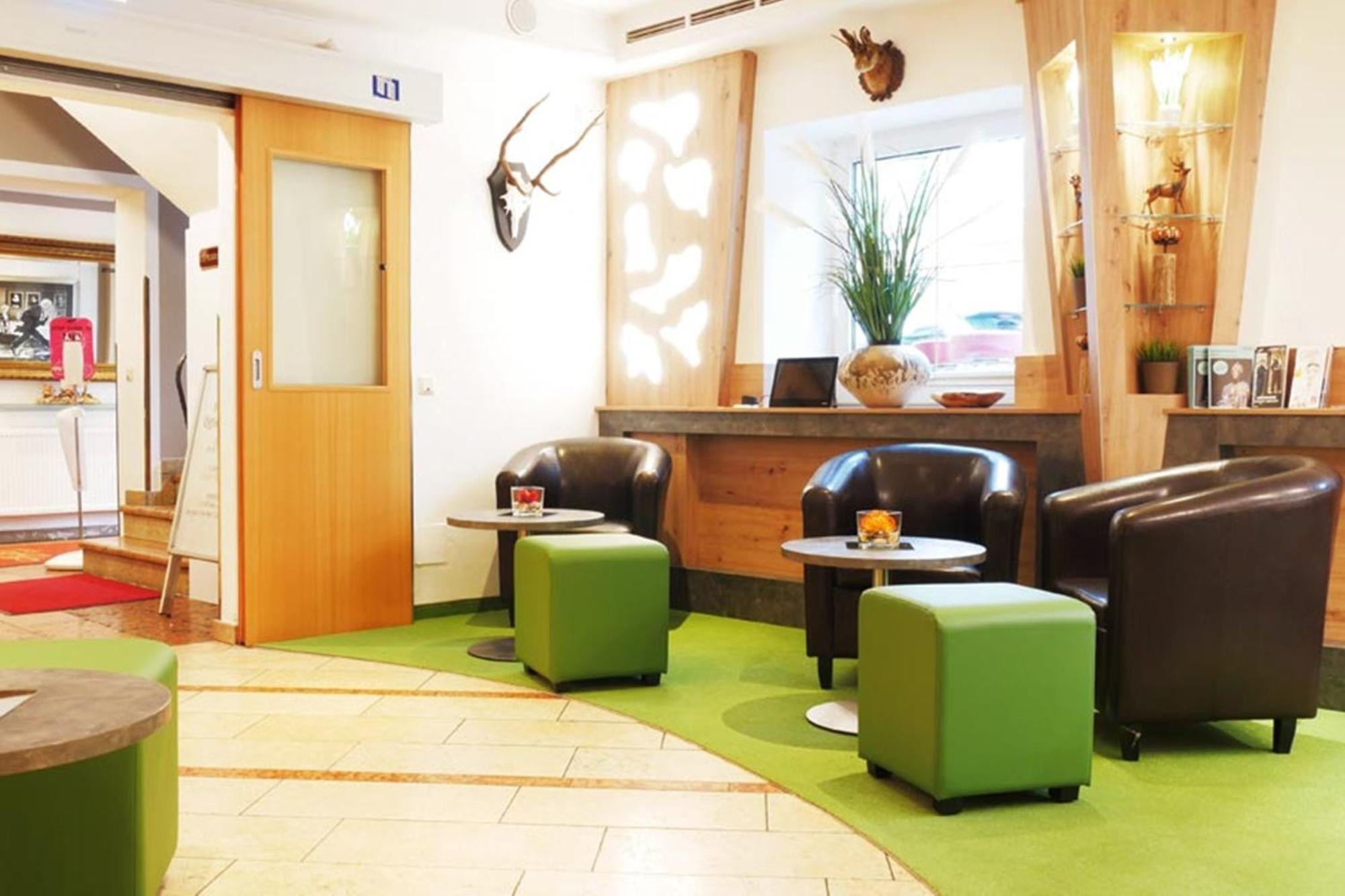 Austria Classic Hölle Hotel 4*