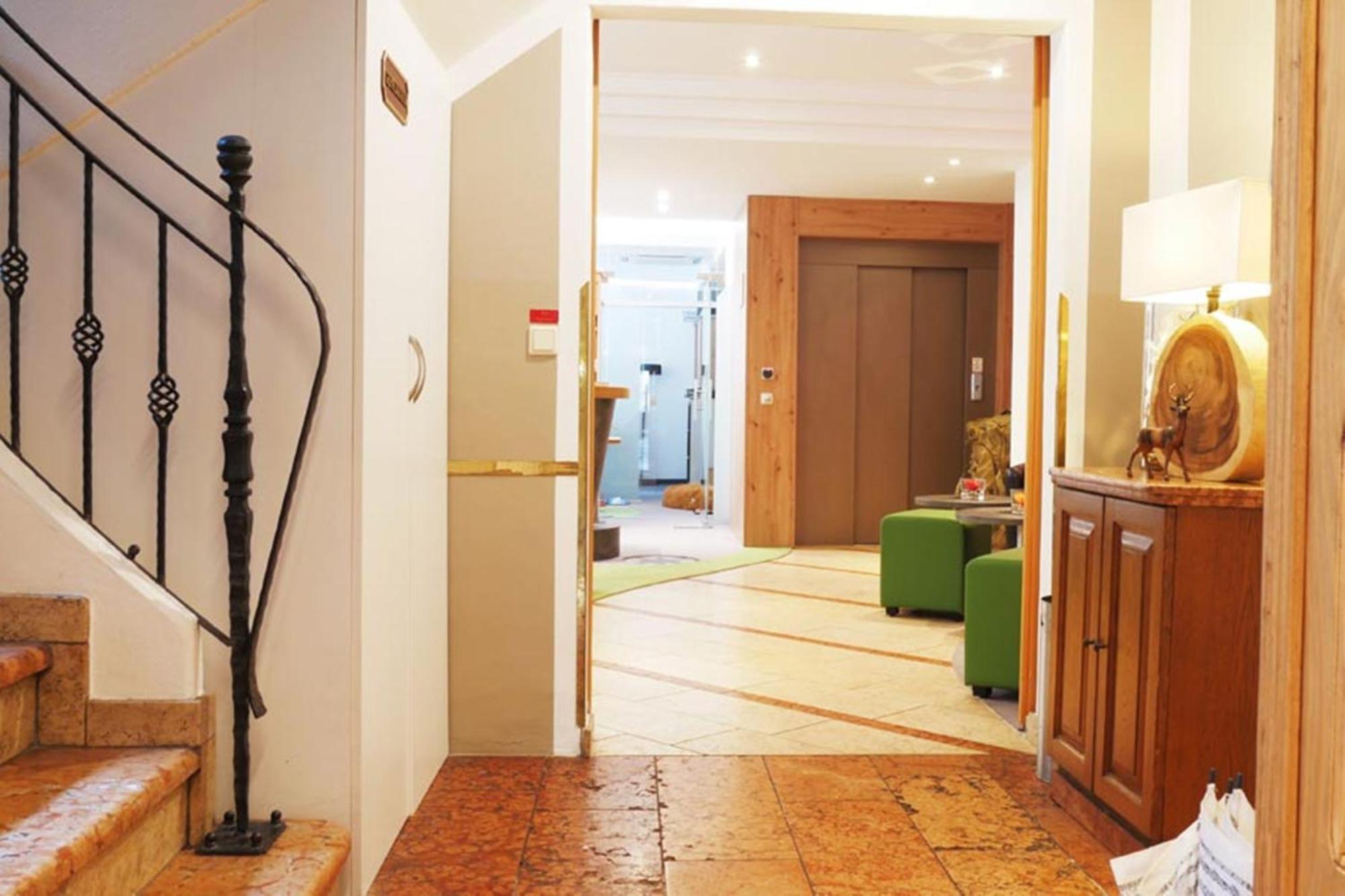 Hotel Austria Classic Hölle 4*